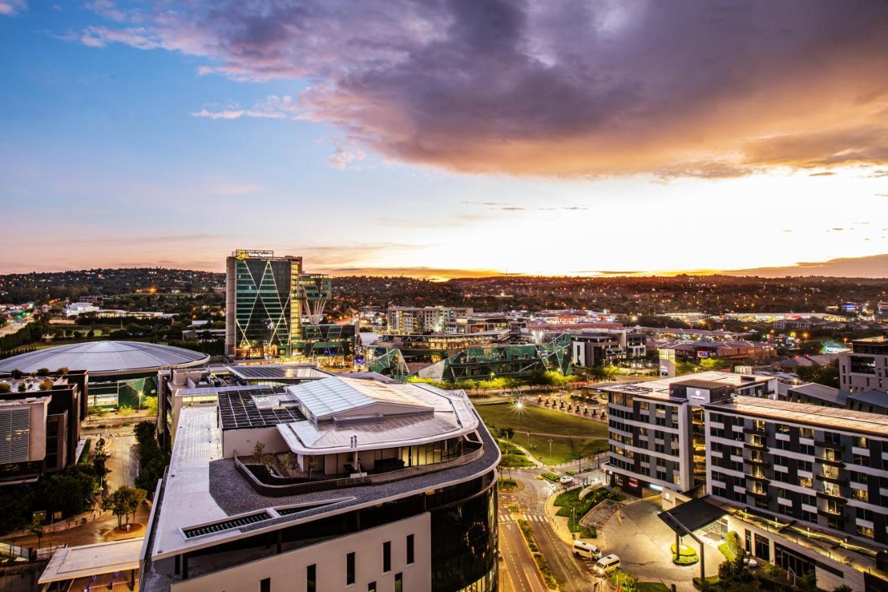 Menlyn Maine Residence Unit 1419 프레토리아 외부 사진